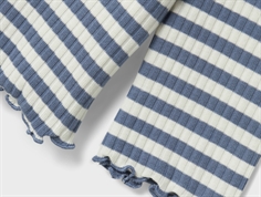 Name It wild wind/jet stream stribet top